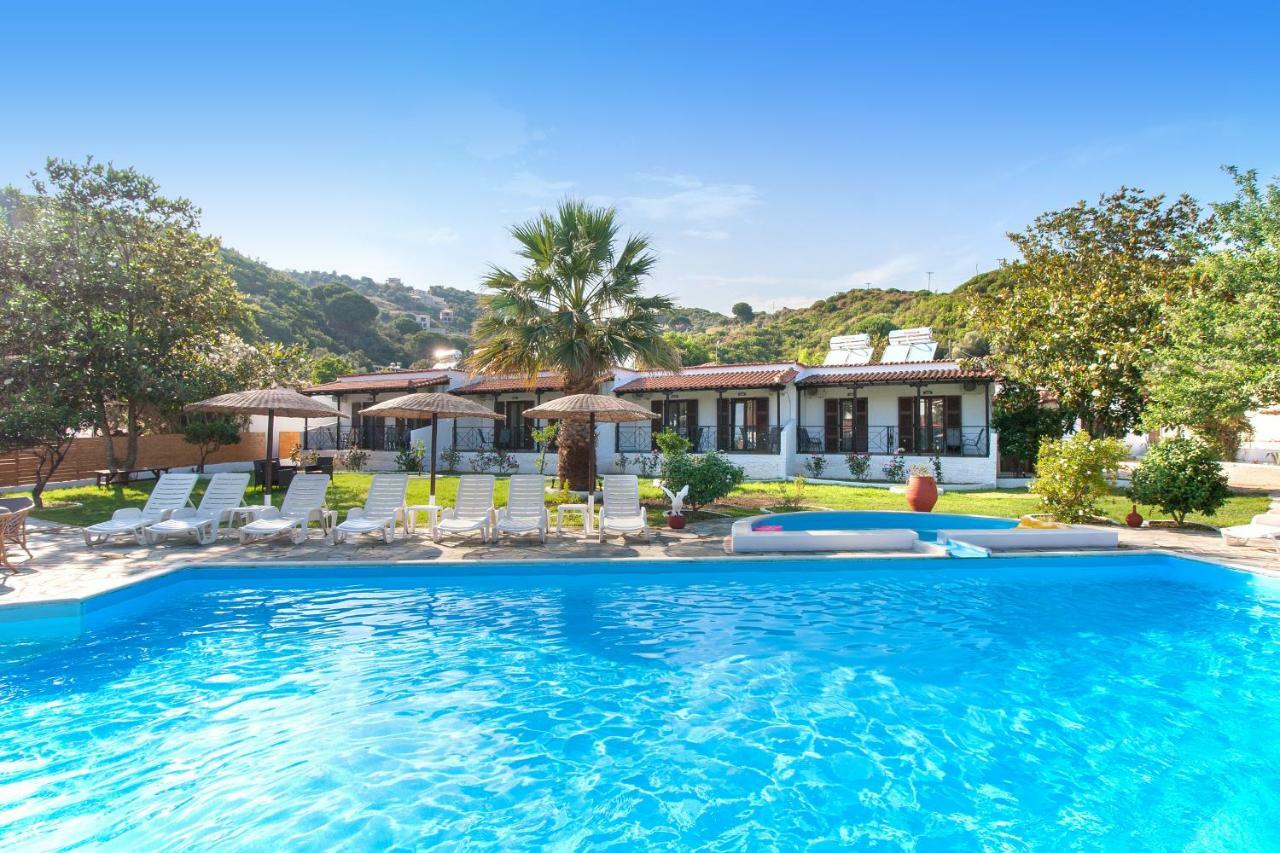Strawberry Skiathos Αγία Παρασκευή Εξωτερικό φωτογραφία