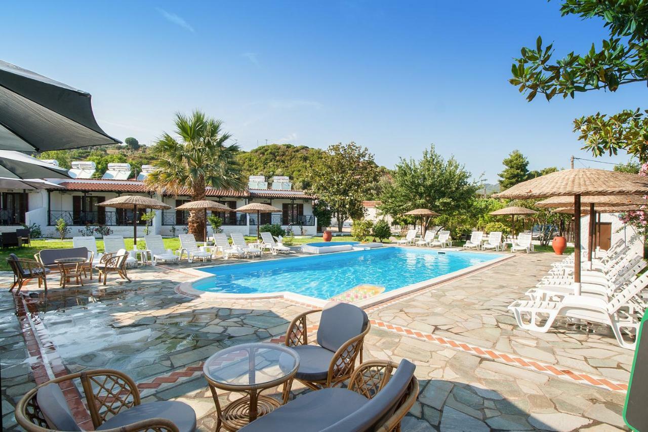 Strawberry Skiathos Αγία Παρασκευή Εξωτερικό φωτογραφία