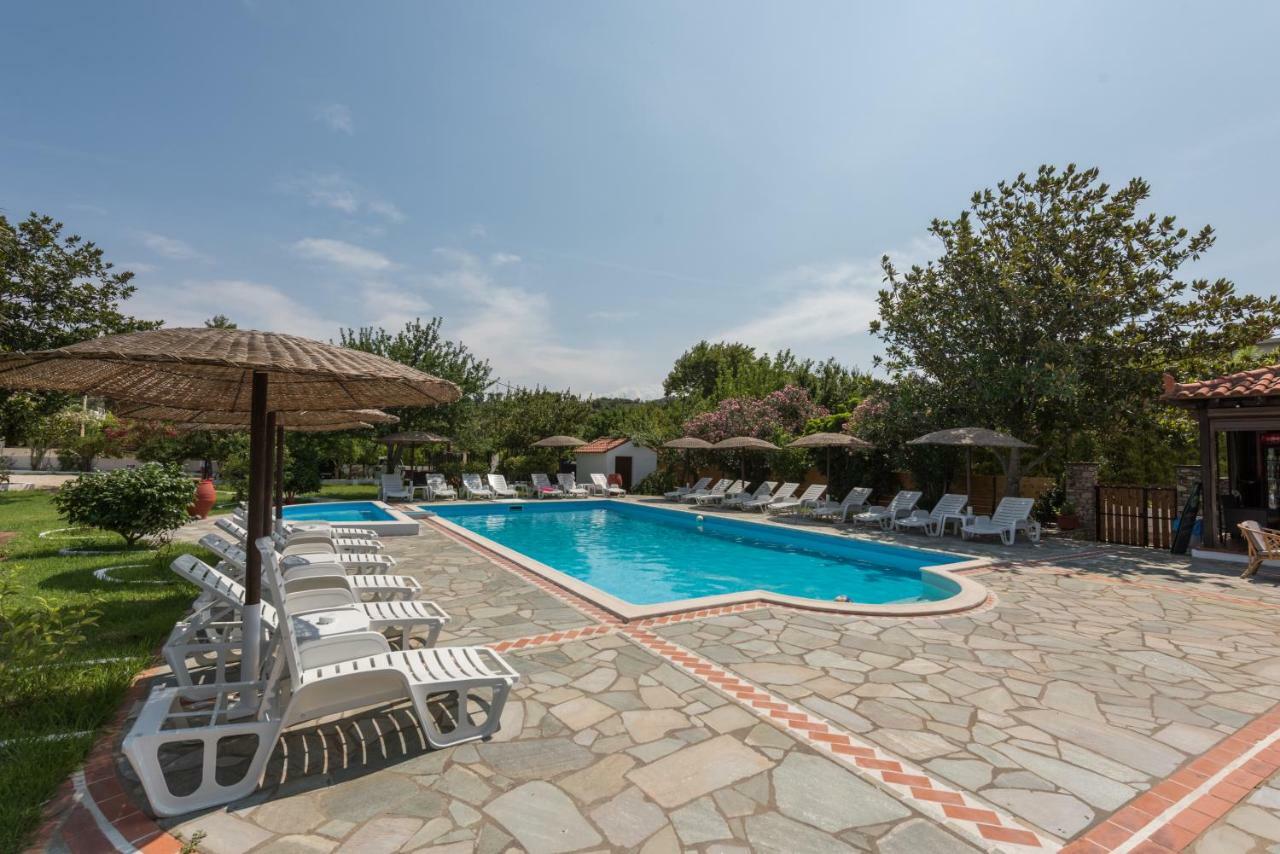 Strawberry Skiathos Αγία Παρασκευή Εξωτερικό φωτογραφία